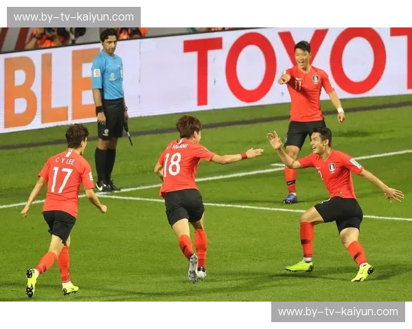 亚洲杯激战前瞻：伊朗vs韩国数据对决，谁将问鼎？